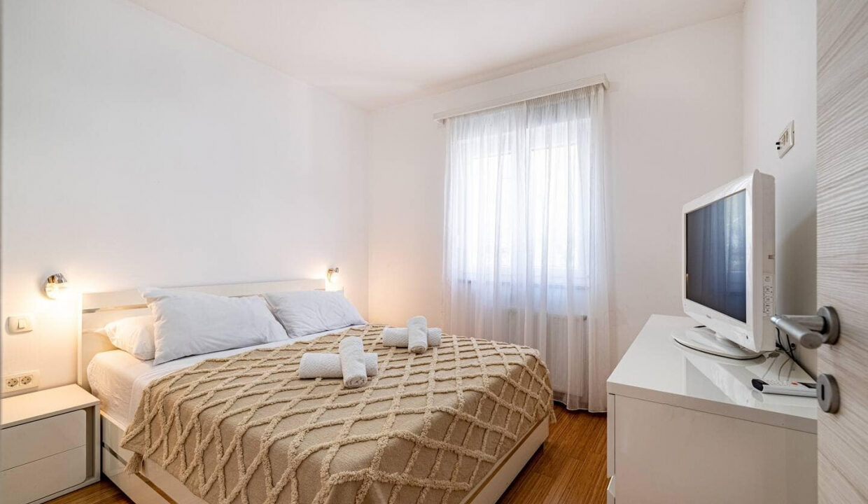 Haus in der Nähe des lokalen Strandes auf Ciovo