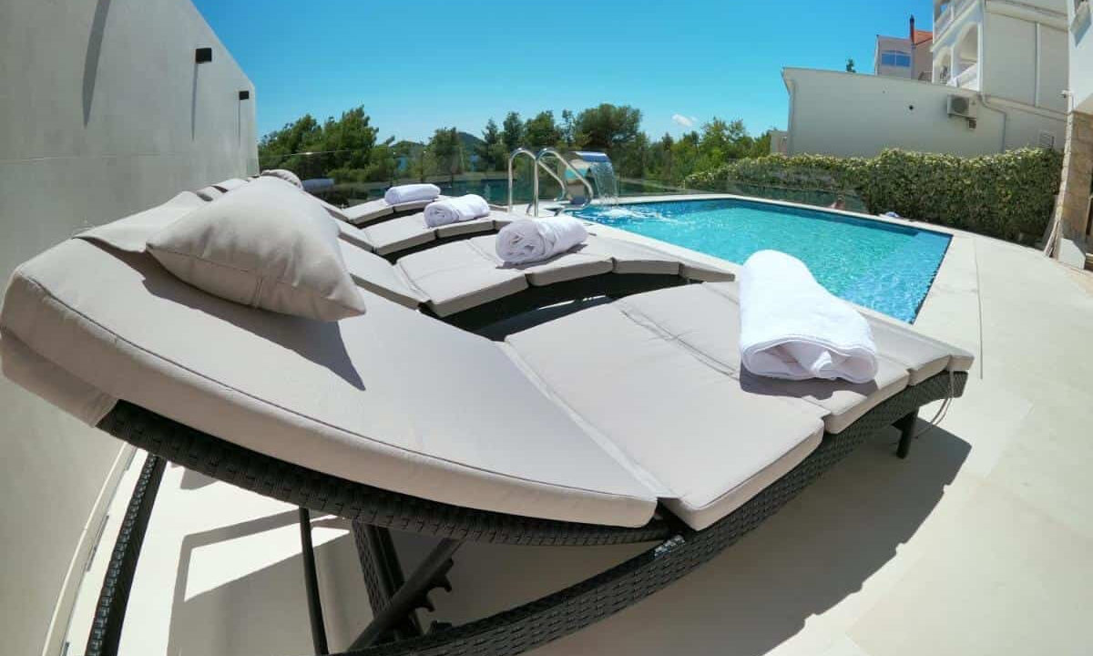 Erstaunliches Haus bei Pakostane