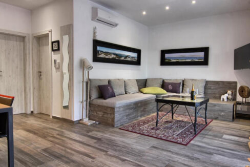 Grundstück am Meer Pakostane