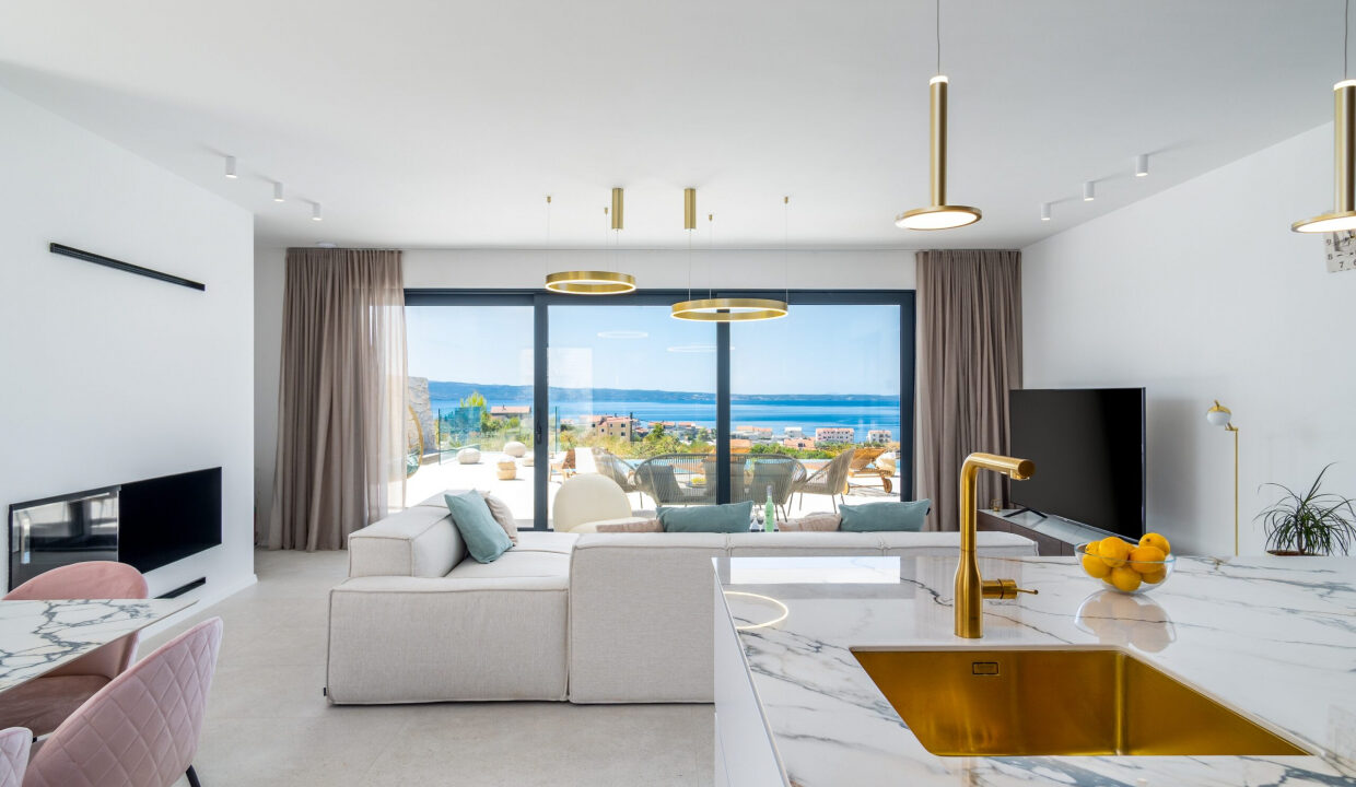 Ausgezeichnete neue Villa in Split