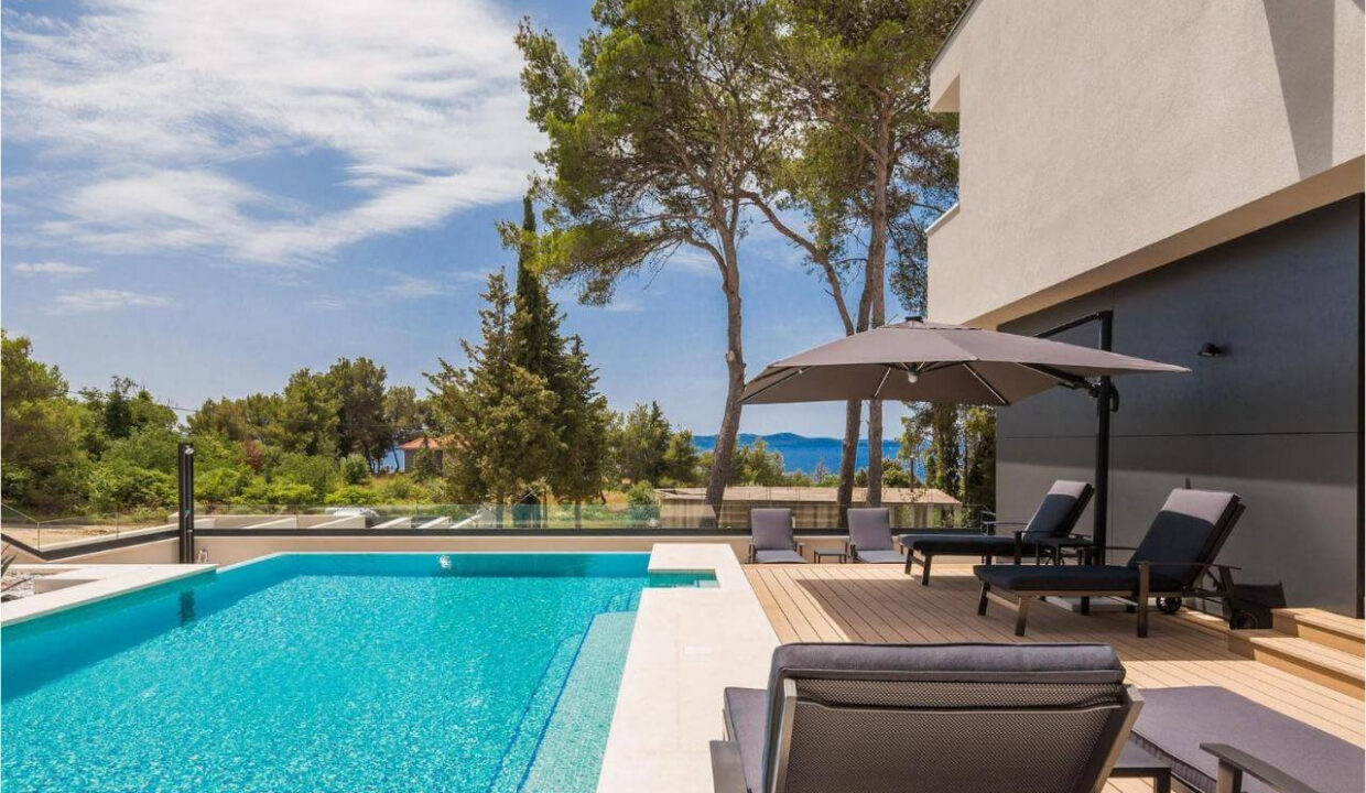 Wunderschöne Villa mit Meerblick in der Nähe von Zadar