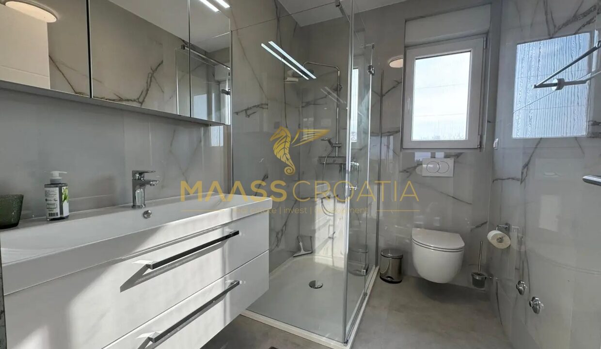 796B2436-92A3-4655-B551-B9B1BB493598
