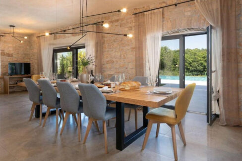 Elegantes modernes Haus -Tinjan, Istrien