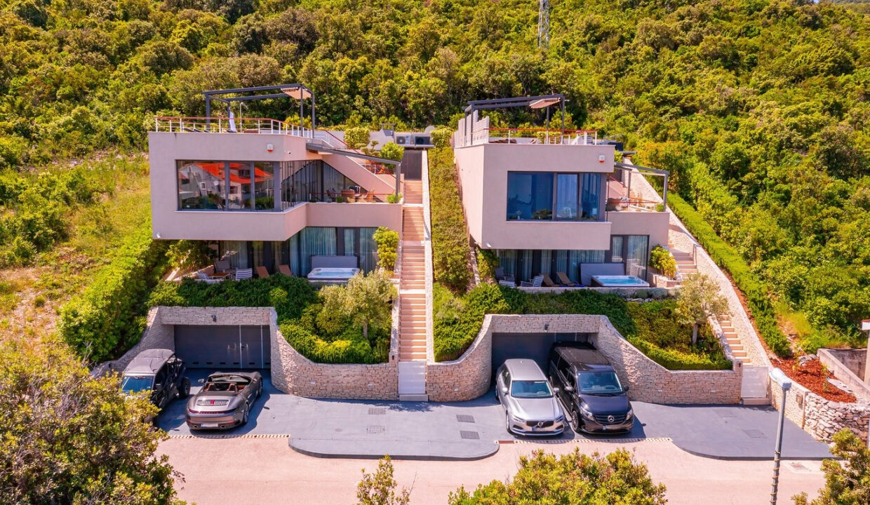 2 luxuriöse Villen auf der Insel Korcula