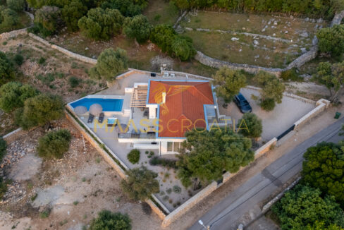 dron-10